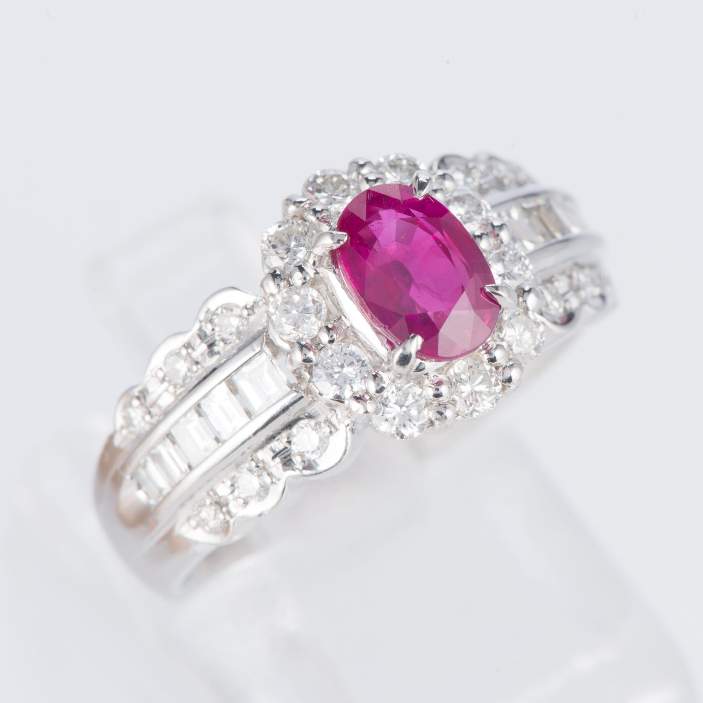 ルビーxダイヤモンド プラチナリング R: 1.01 ct D: 0.75ct Pt900