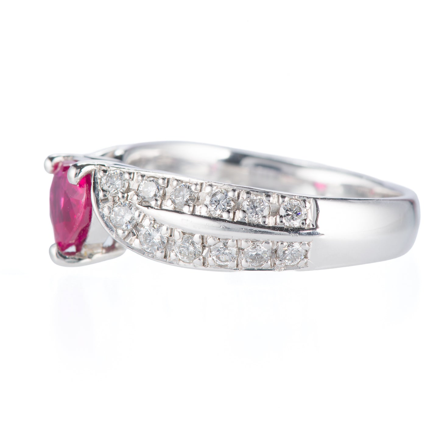 リーフ ルビー×ダイヤモンド プラチナリング R:0.91ct D: 0.58ct Pt900