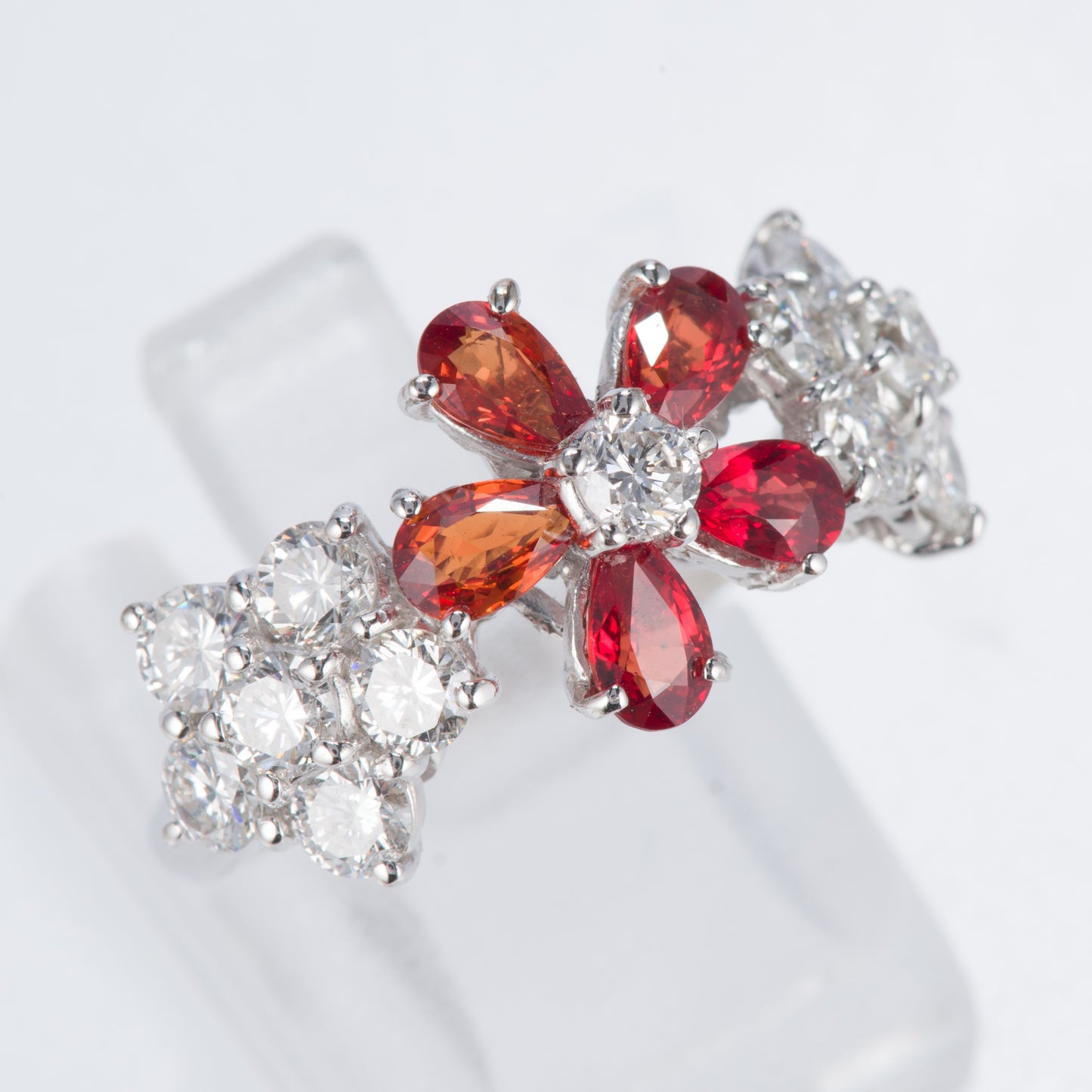 ブルーム オレンジサファイアxダイヤモンド ホワイトゴールドリング OS: 1.35 ct D: 1.46ct K18WG
