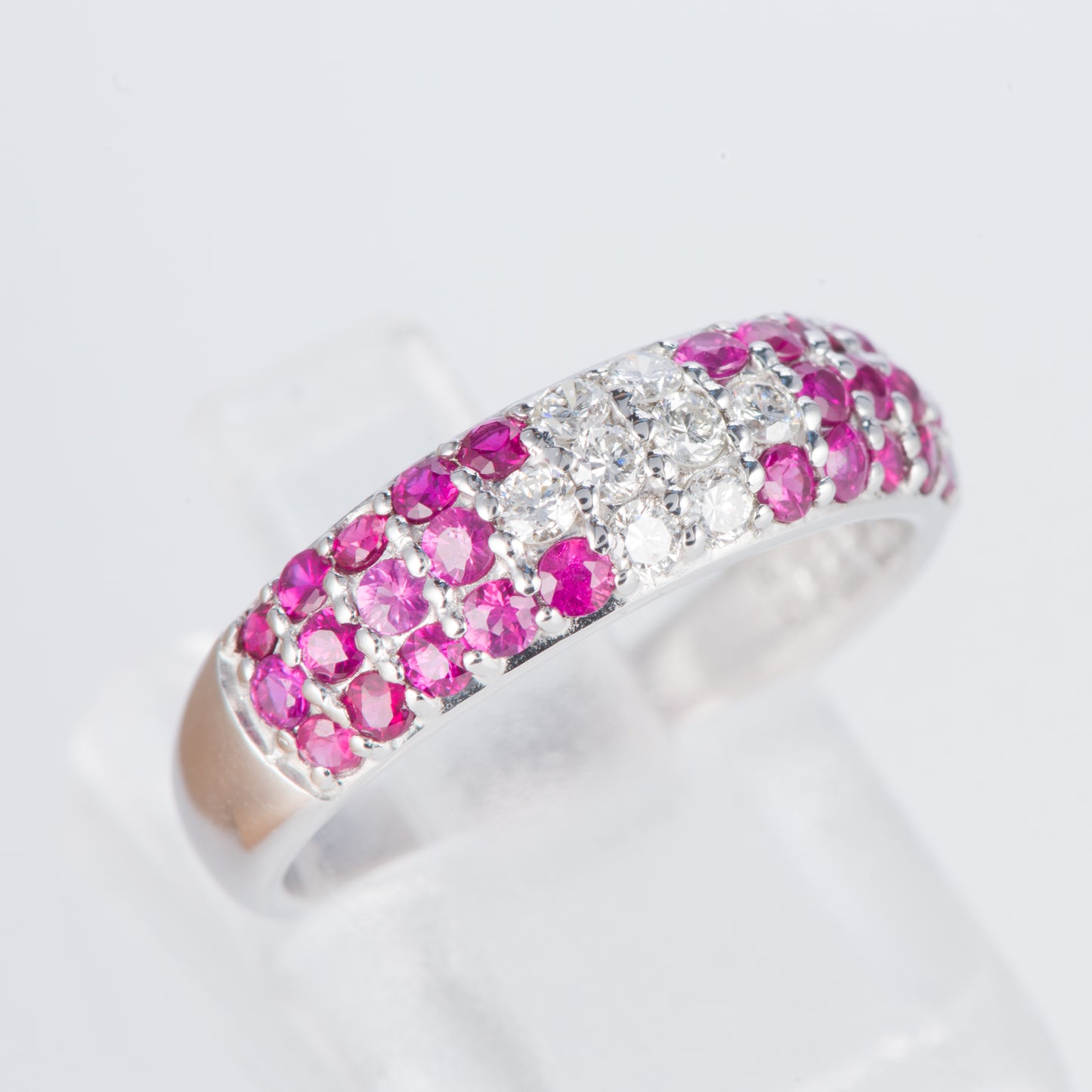 ルビーxダイヤモンド ホワイトゴールドリング R: 0.76 ct D: 0.22ct K18WG