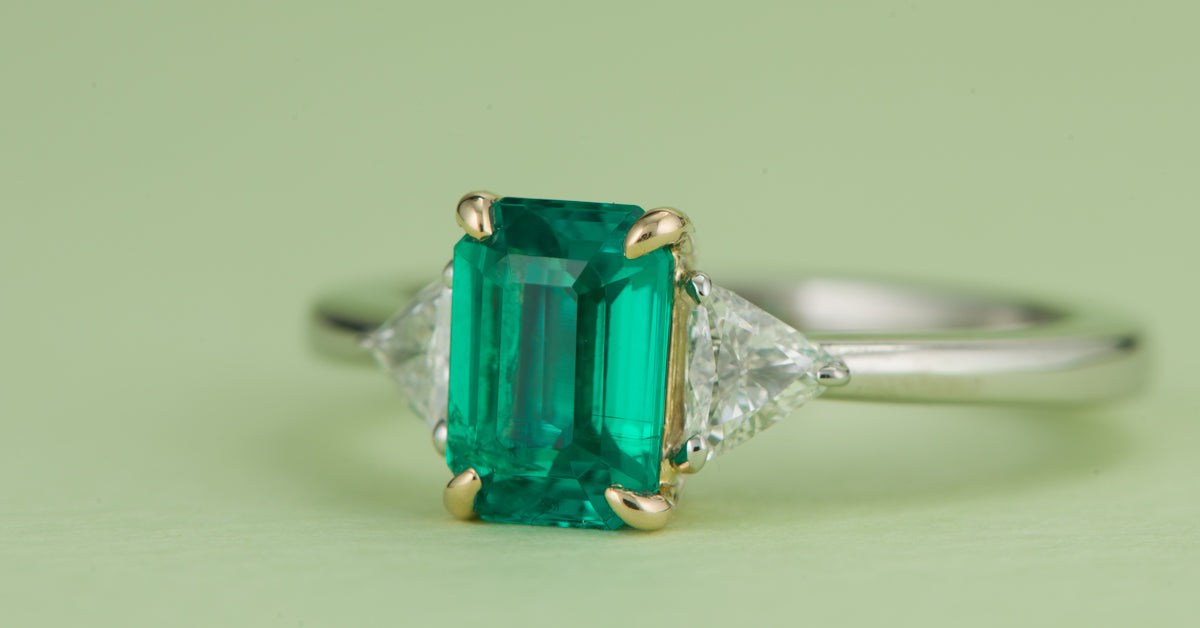 アクアマリン 天然アクアマリン 0.44ct 【サンタマリアカラー】 インド