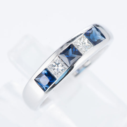 ライン サファイアxダイヤモンド プラチナリング S: 0.83 ct D: 0.3ct Pt900