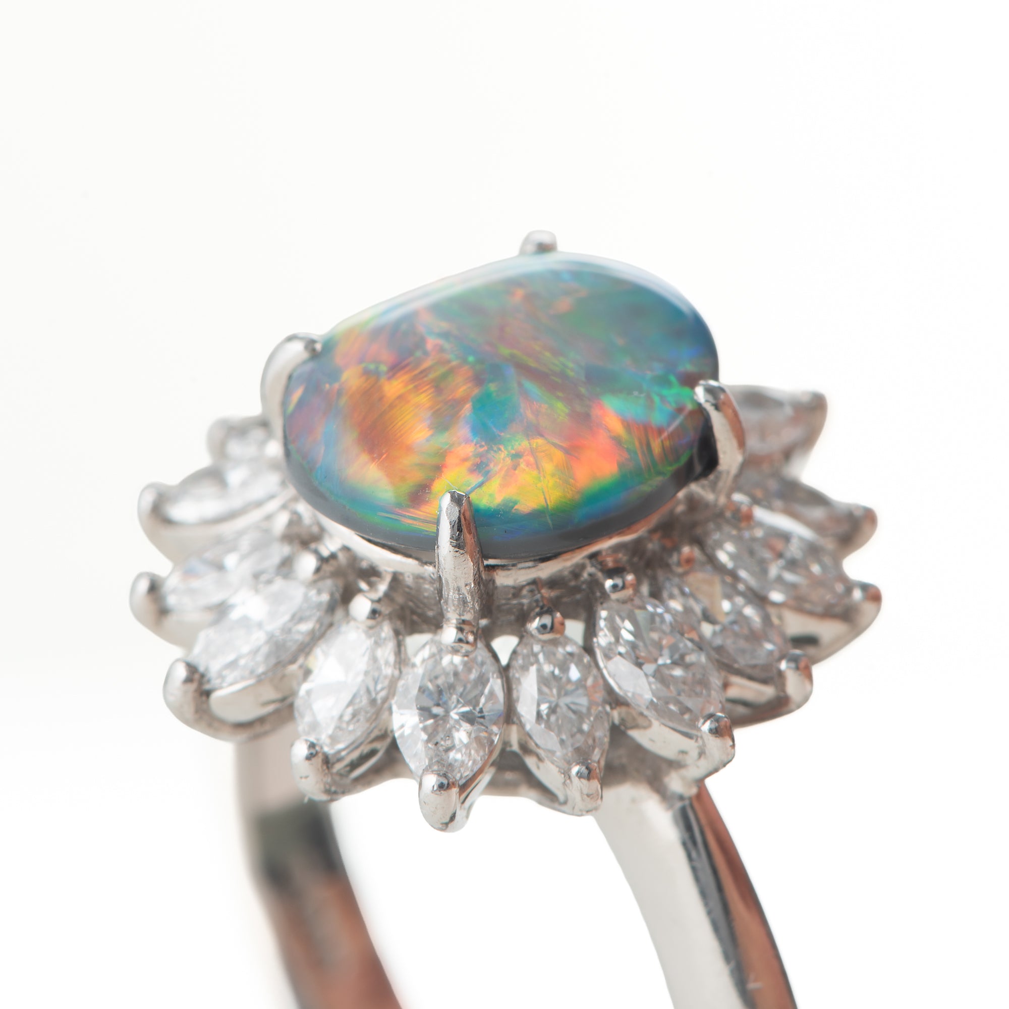 1.6ctブラックオパールダイヤモンドプラチナリング(BO:1.60 D:0.93ct