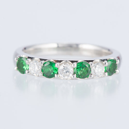 ラインリング グリーンガーネット x ダイヤモンド プラチナリング GG: 0.47 ct D: 0.26ct Pt900