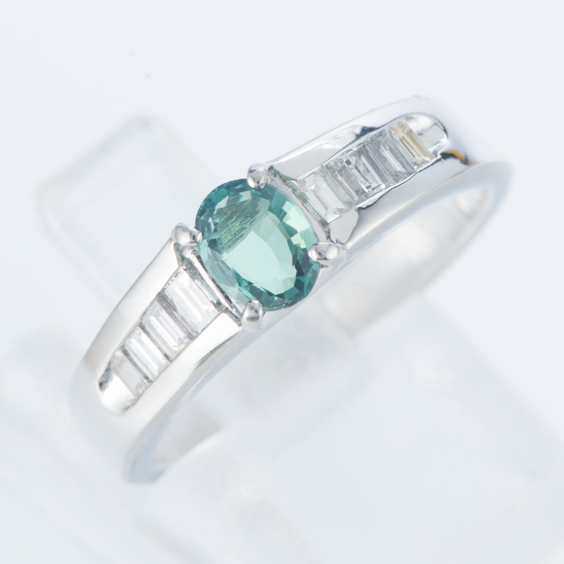 サイドダイヤモンド アレキサンドライトxダイヤモンド プラチナリング Al: 0.48 ct D: 0.33ct Pt900