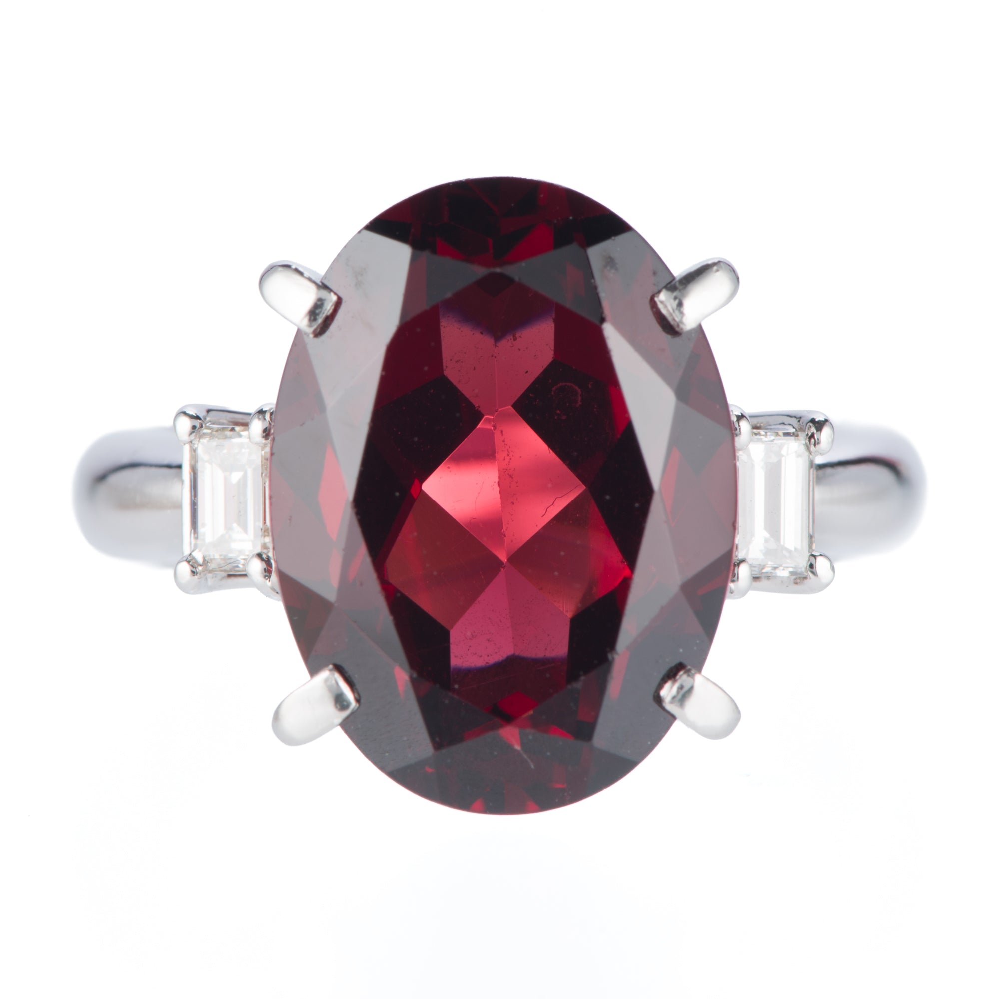 スリーストーン ガーネット x ダイヤモンド プラチナリング G: 9.08 ct