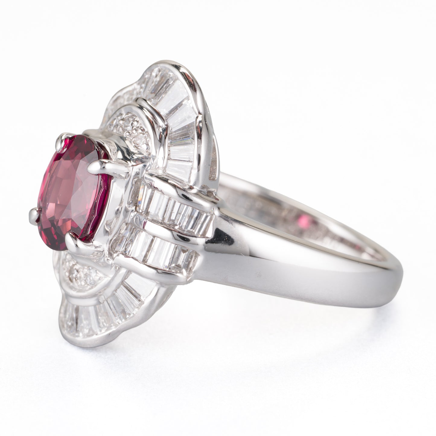 タンザニア産ルビーxダイヤモンド　プラチナ製リング  R: 1.52ct D:1.16ct Pt900　GIA