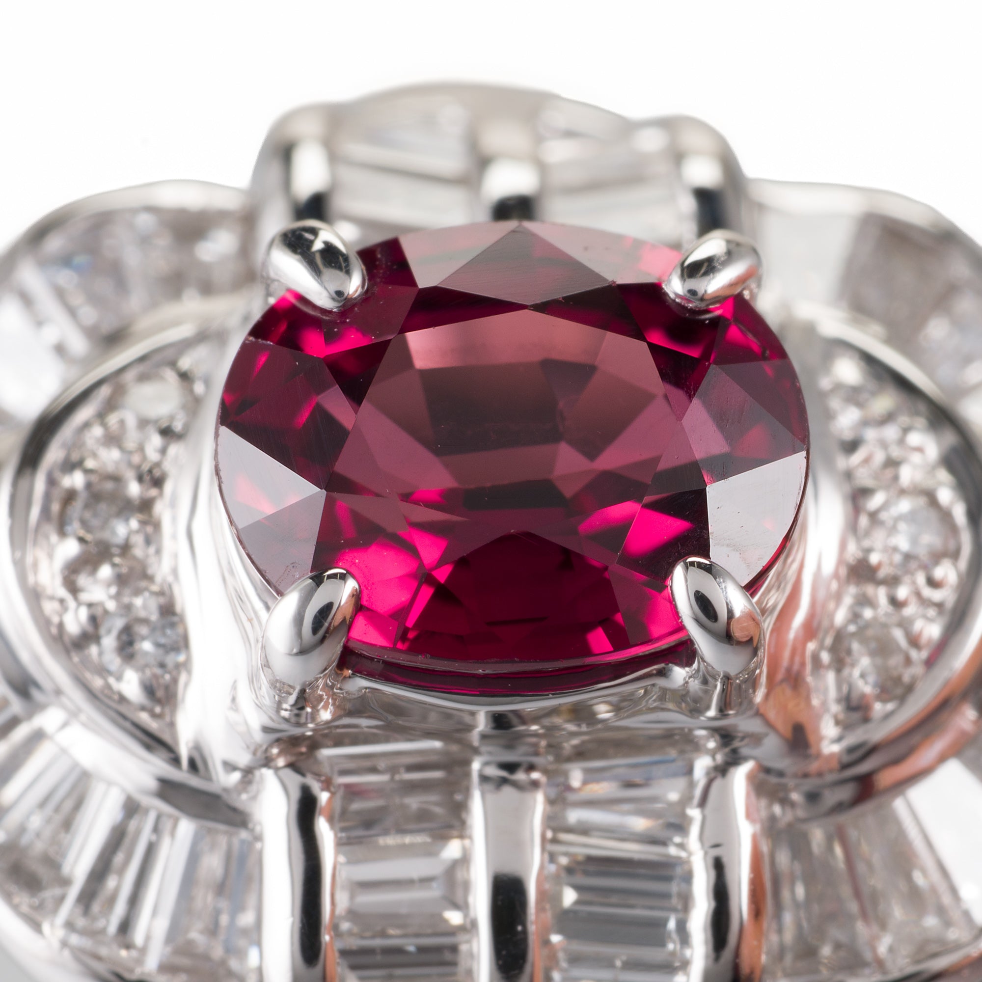 タンザニア産ルビーxダイヤモンド プラチナ製リング R: 1.52ct D:1.16