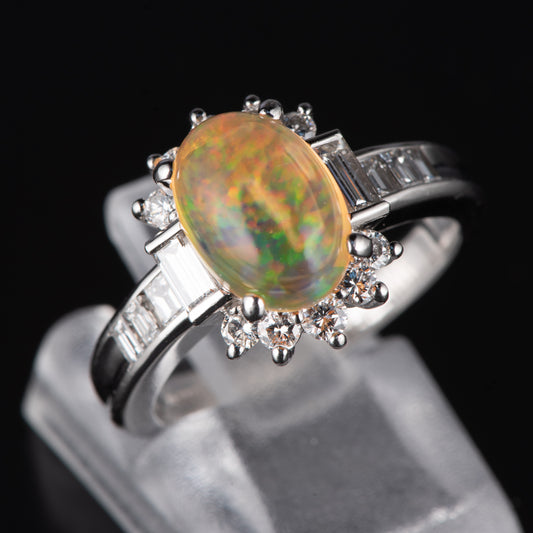 メキシコオパールxダイヤモンド プラチナリング MO: 1.88 ct D: 0.82ct Pt900