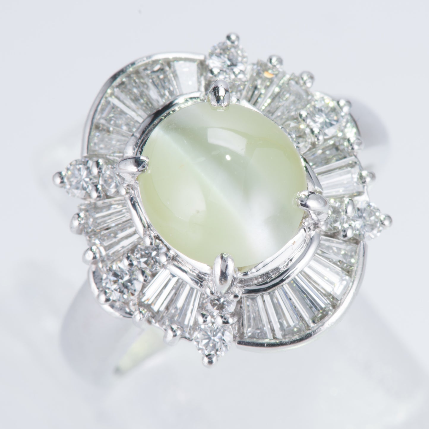 キャッツアイxダイヤモンド プラチナリング C: 3.47 ct D: 1.05ct Pt900