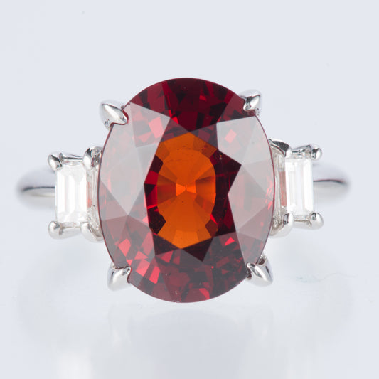 スリーストーン スぺサルティンガーネット x ダイヤモンド プラチナリング SG: 7.71 ct D: 0.38ct Pt900