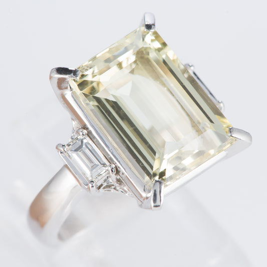 ベリルxダイヤモンド プラチナリング B: 6.76 ct D: 0.31ct Pt900