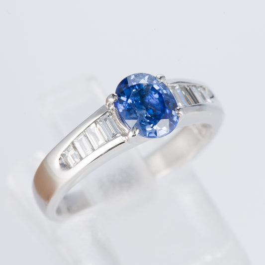 サファイアxダイヤモンド プラチナリング S: 1.18 ct D: 0.32ct Pt900