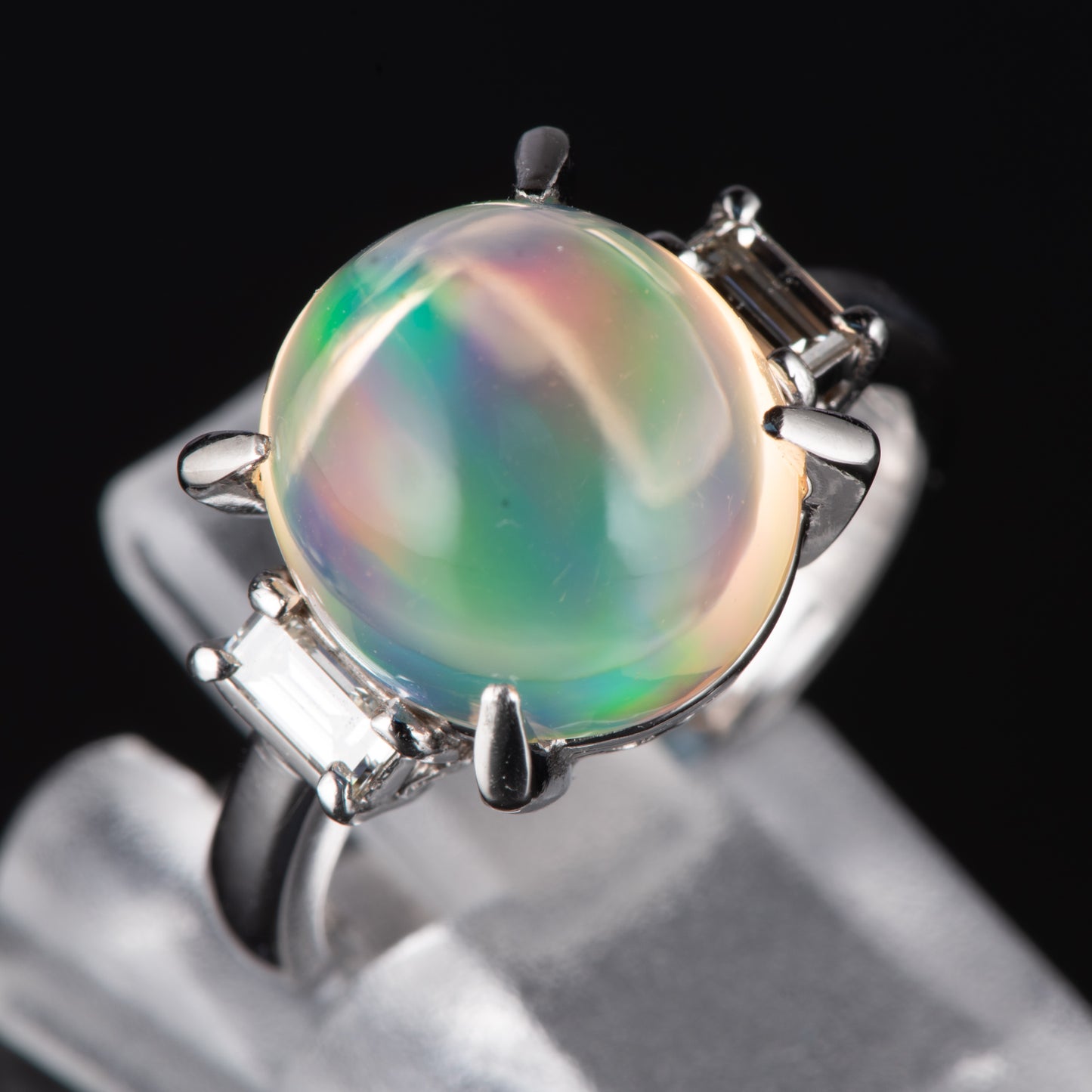 スリーストン メキシコオパールxダイヤモンド プラチナリング MO: 5.33 ct D: 0.31ct Pt900