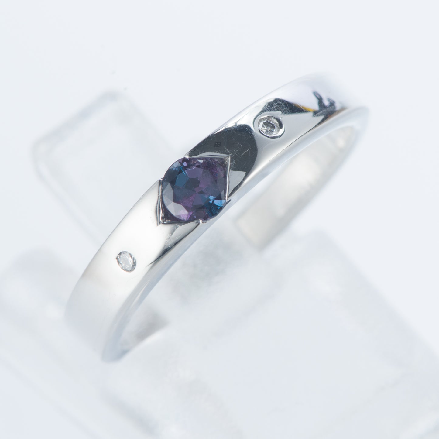 アレキサンドライトxダイヤモンド プラチナリング Al: 0.2 ct D: 0.02ct Pt900