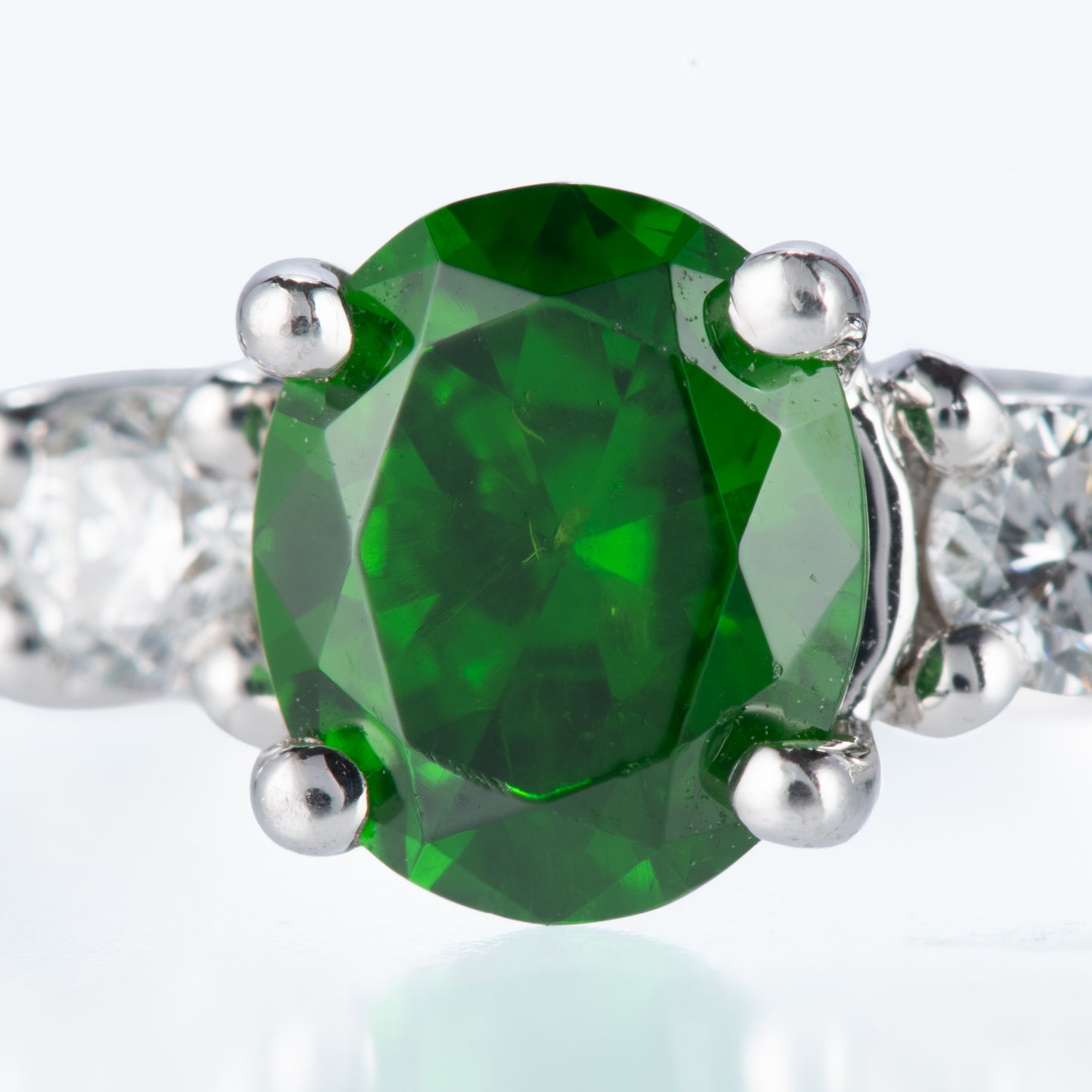 0.94ct デマントイドガーネット　プラチナリング(DG:0.94ct D:0.30ct Pt900)