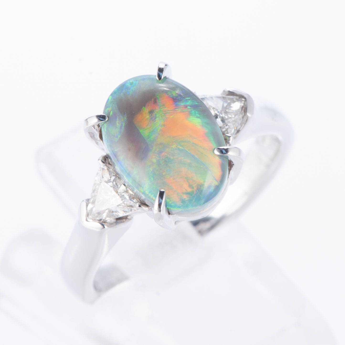 ブラックオパールxダイヤモンド プラチナリング BO: 2.88 ct D: 0.324ct Pt900