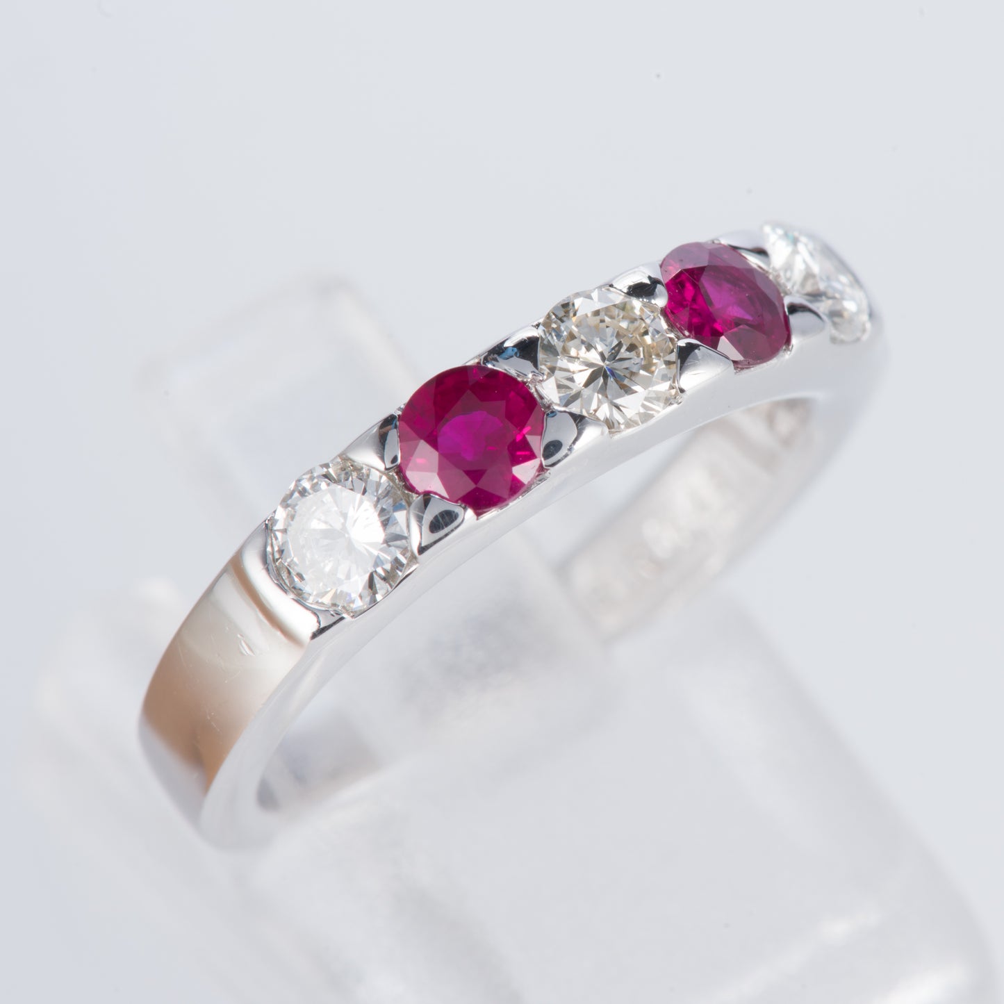 ルビーxダイヤモンド プラチナリング R: 0.43 ct D: 0.55ct Pt900