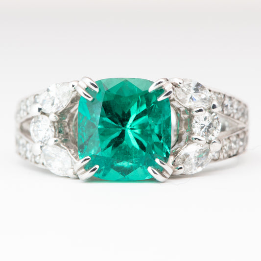 2ct コロンビア産エメラルドプラチナリング E2.20ct D:1.13ct Pt900