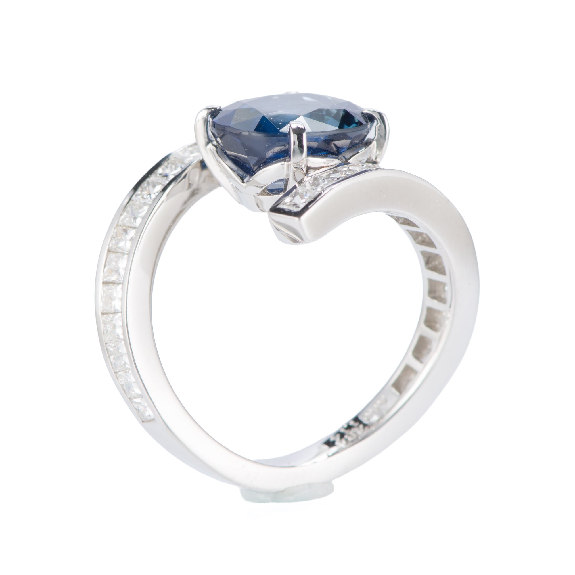 4.84ct ブルーサファイアプラチナリング S:4.84ct D:1.14ct Pt900 GIA