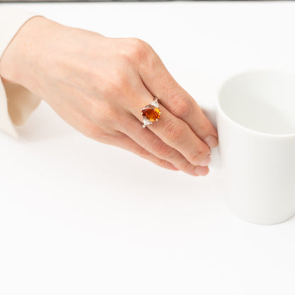 スリランカ産オレンジサファイア Pt950/K18YG OS:5.75ct D:0.56ct