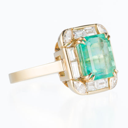 ロック コロンビア産エメラルドイエローゴールドリング E: 4.82ct  D:1.43ct