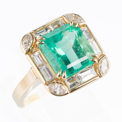 ロック コロンビア産エメラルドイエローゴールドリング E: 4.82ct  D:1.43ct