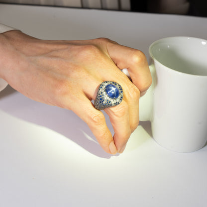 ライトニング プラチナ製スターサファイアリング (SS: 12.35ct S: 7.13ct D:0.94ct Pt950)