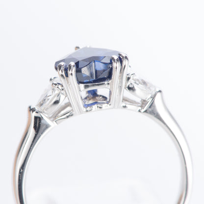 ロイヤルブルーサファイアxダイヤモンド プラチナリング S: 1.73ct D: 0.43ct Pt900