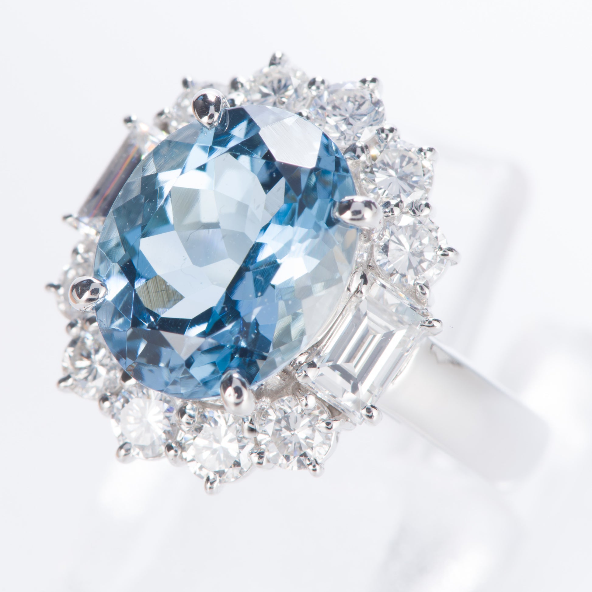 アクアマリンxダイヤモンド プラチナリング Aq: 3.52ct D: 1.29ct Pt900