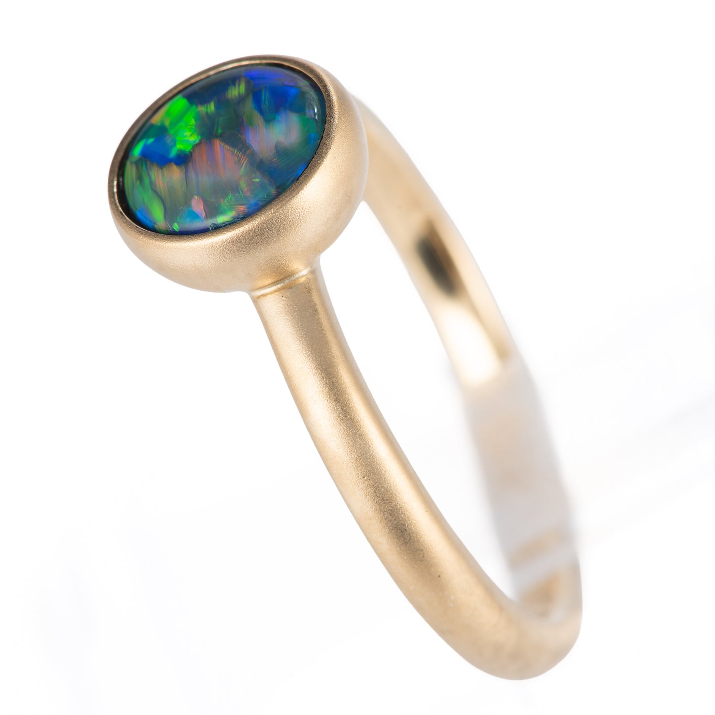 ポイント ブラックオパールイエローゴールドリング O: 0.66ct K18YG