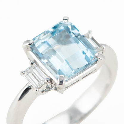 アクアマリン　プラチナ製リング To: 2.73ct D:0.30ct Pt900