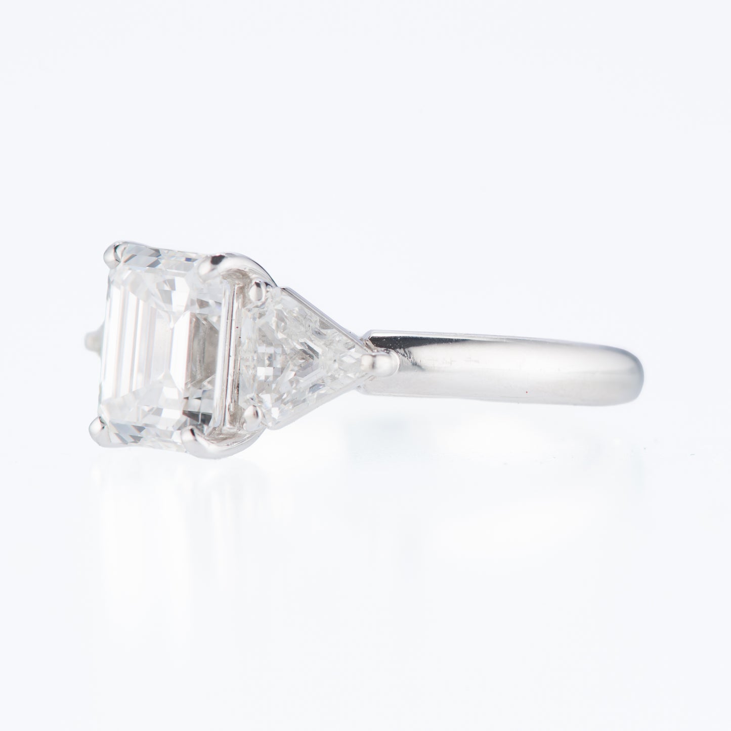 スリーストーン Fカラー インターナリーフローレス　ダイヤモンド プラチナリング D: 1.59ct 0.70ct Pt950