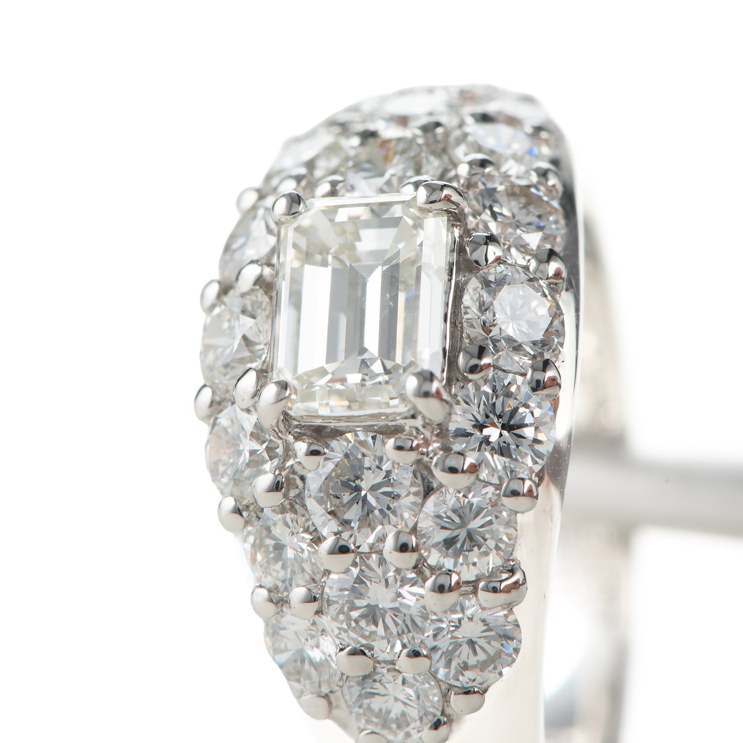 合計2.42ct エメラルドカットダイヤモンド　パヴェ プラチナリング 2.42twct (D: 0.80ct D: 1.62ct) Pt900 GIA