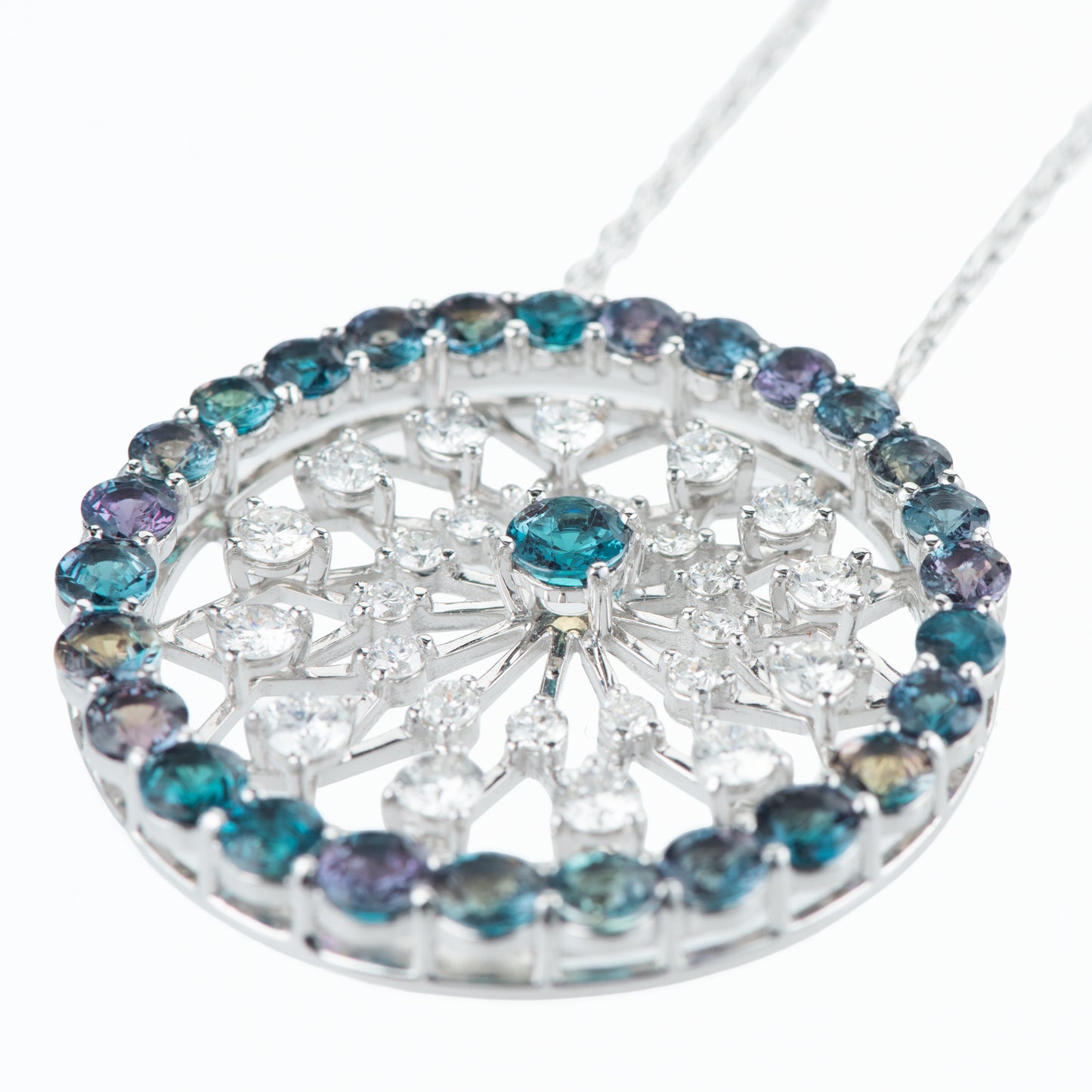 色の変化　5ctアレキサンドライトプラチナペンダント AL:5.20ct D:1.51ct Pt900/850 GIA