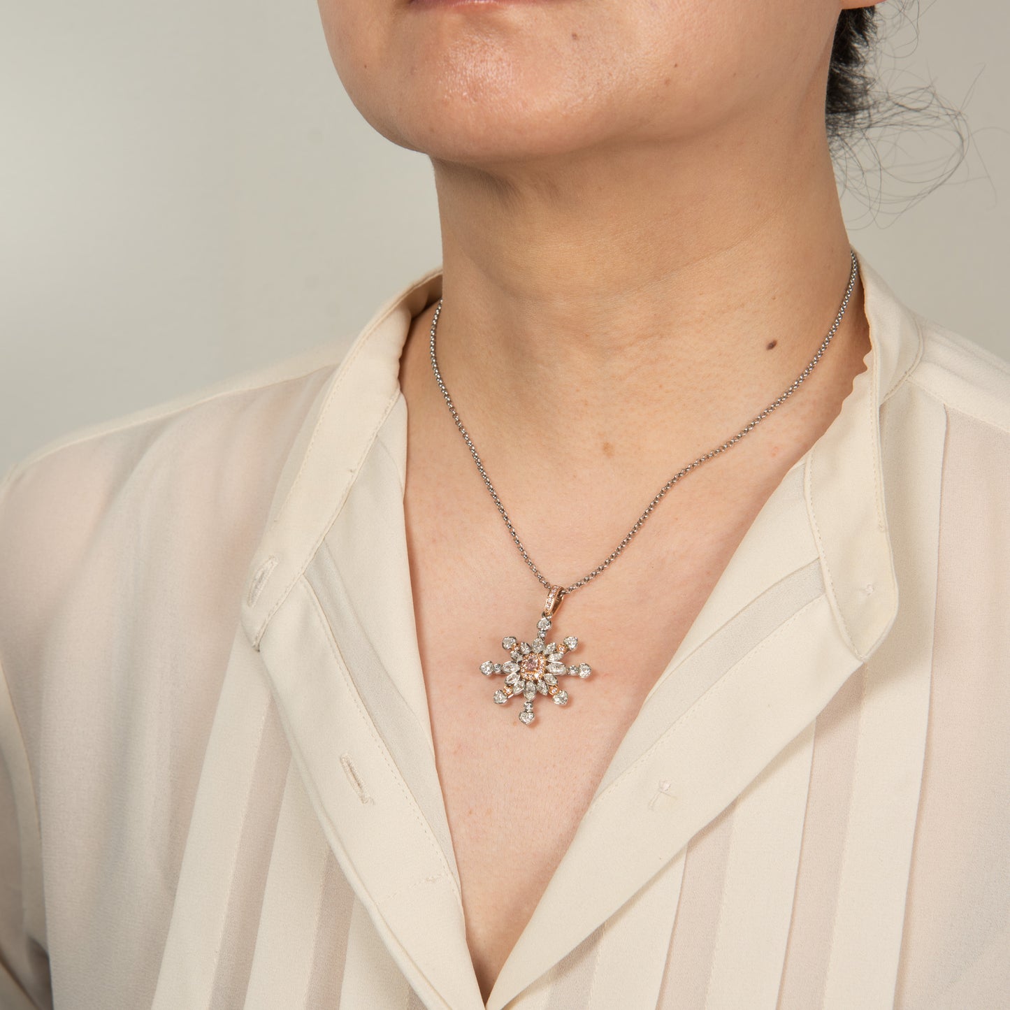 0.20ct ファンシーインテンスピンクダイヤモンドペンダントプラチナペンダントPD:0.457ct BD:0.065ct D: 1.63ct Pt950/850