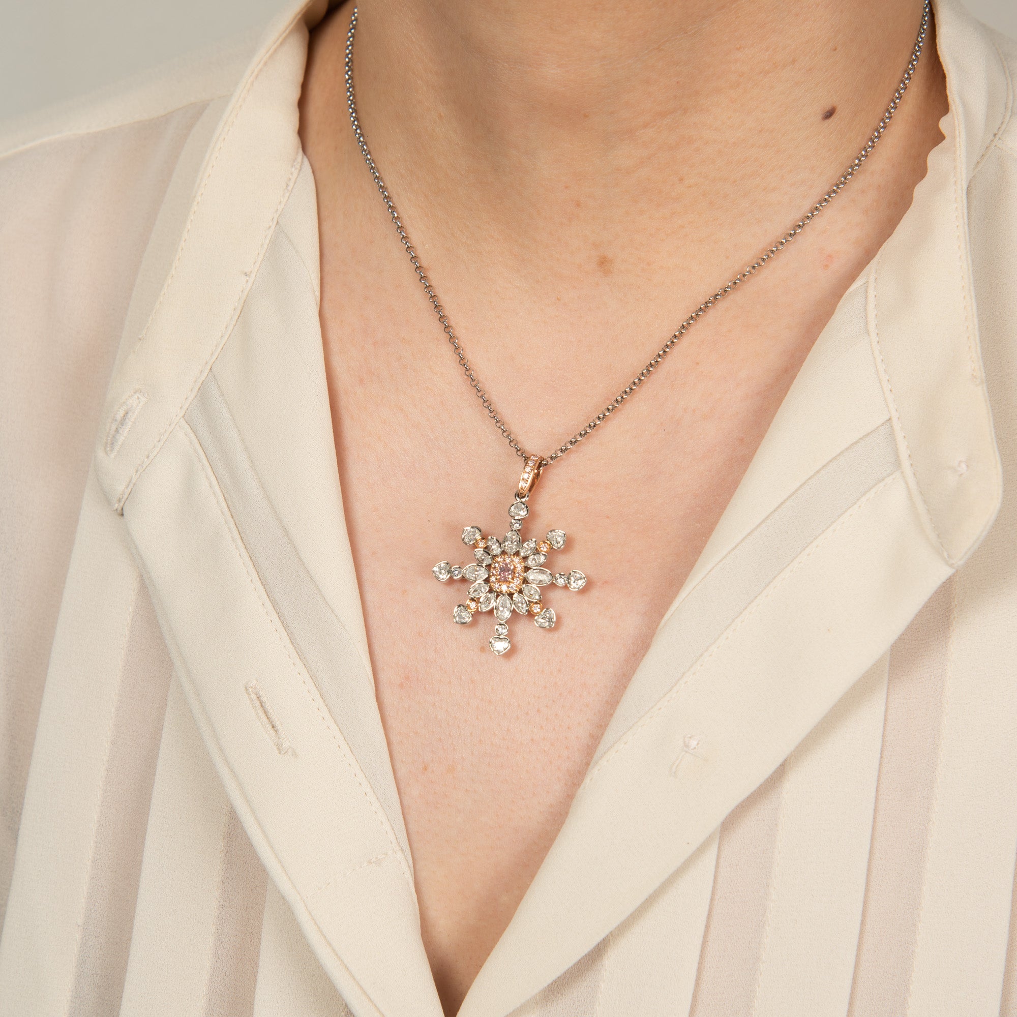 専用JJ1★高級 ダイヤモンド1.03ct プラチナ ペンダントヘッド プラチナ ダイヤモンドペンダント0.12ct JPA0310BP│ロイヤル