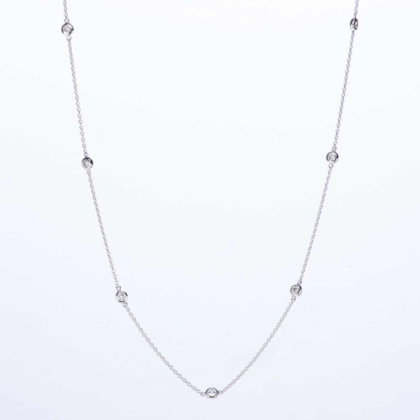 ステーションネックレス ホワイトゴールド製 D0.75ct K18WG ダイヤモンドペンダントネックレス