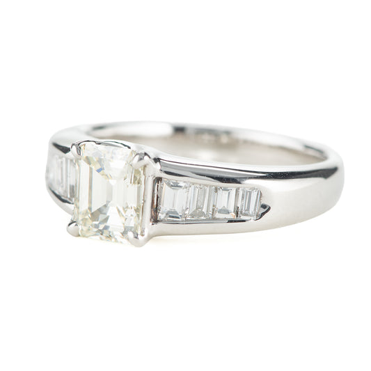 エメラルドカットダイヤモンド プラチナ製リング D: 1.004ct Under N VLY D: 0.40ct Pt900 CGL