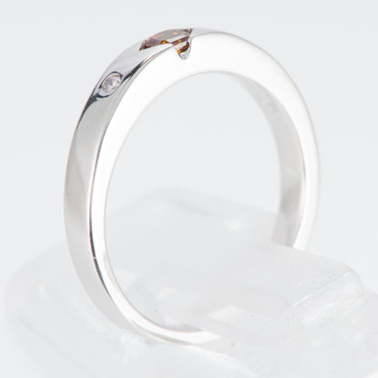 ファンシーディープイエロウィッシュオレンジダイヤモンド プラチナリング D: 0.154ct D: 0.03ct FDYO SI2 Pt900 全宝協