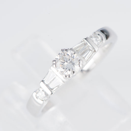 ダイヤモンド プラチナリング D: 0.33 ct D: 0.25ct Pt900