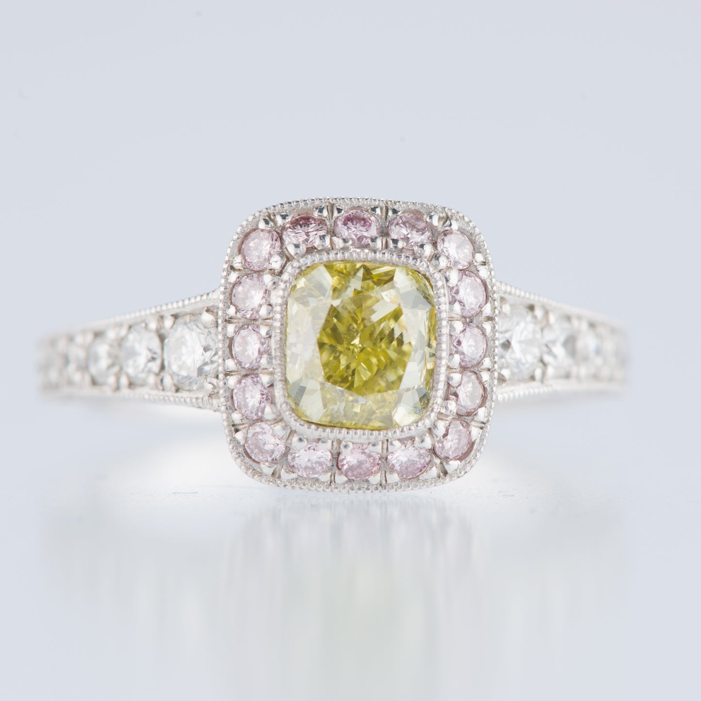 ファンシーインテンスイエローxアーガイルピンクダイヤモンドリング 1.14ct 0.31 0.74ct Pt900