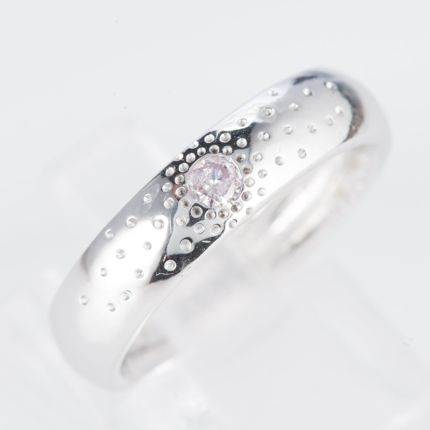 ピンクダイヤモンド ホワイトゴールドリング PD: 0.072 ct