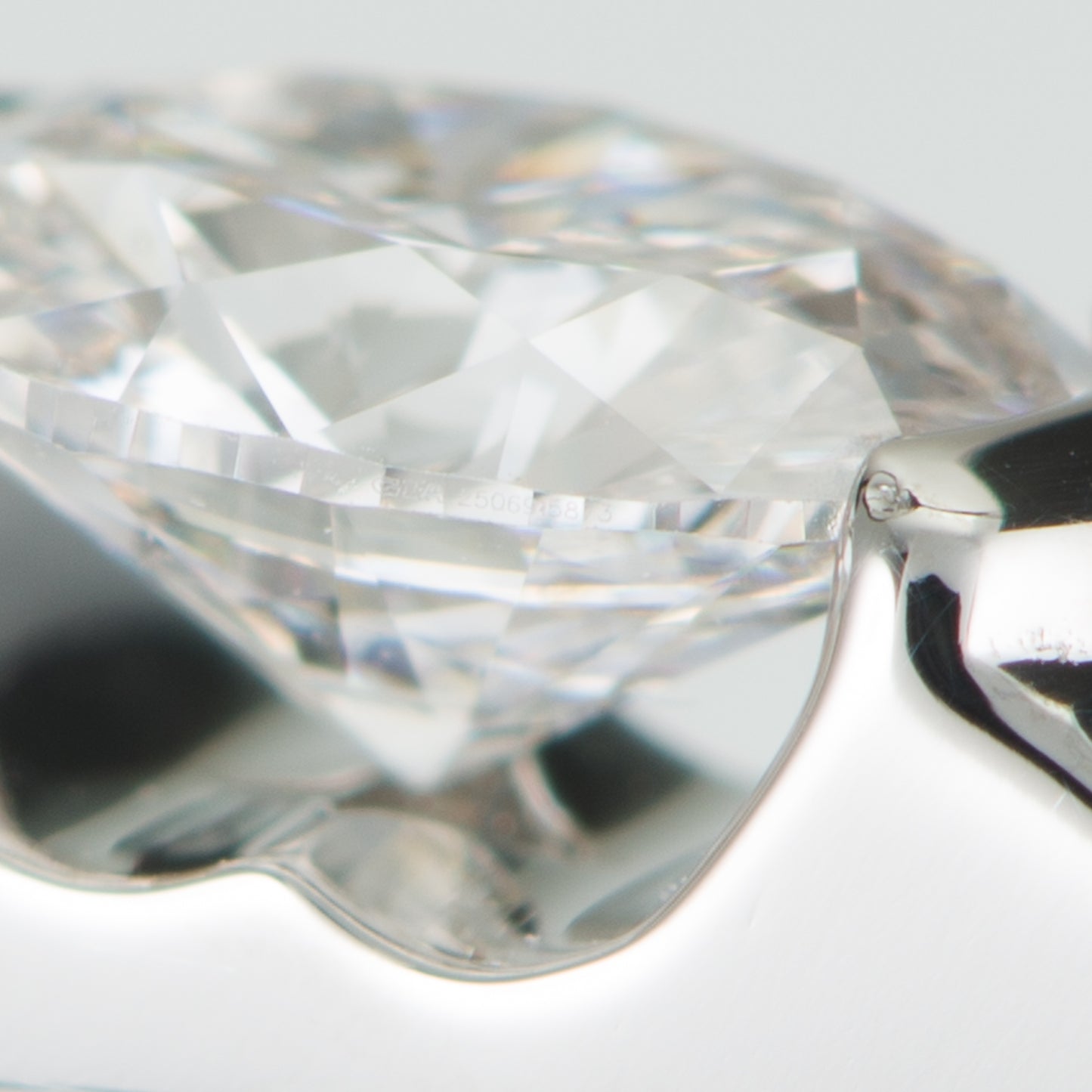 GIA ガードル刻印