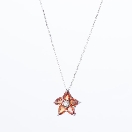 ブルーム オレンジサファイア ホワイトゴールド製ダイヤモンドペンダントネックレス