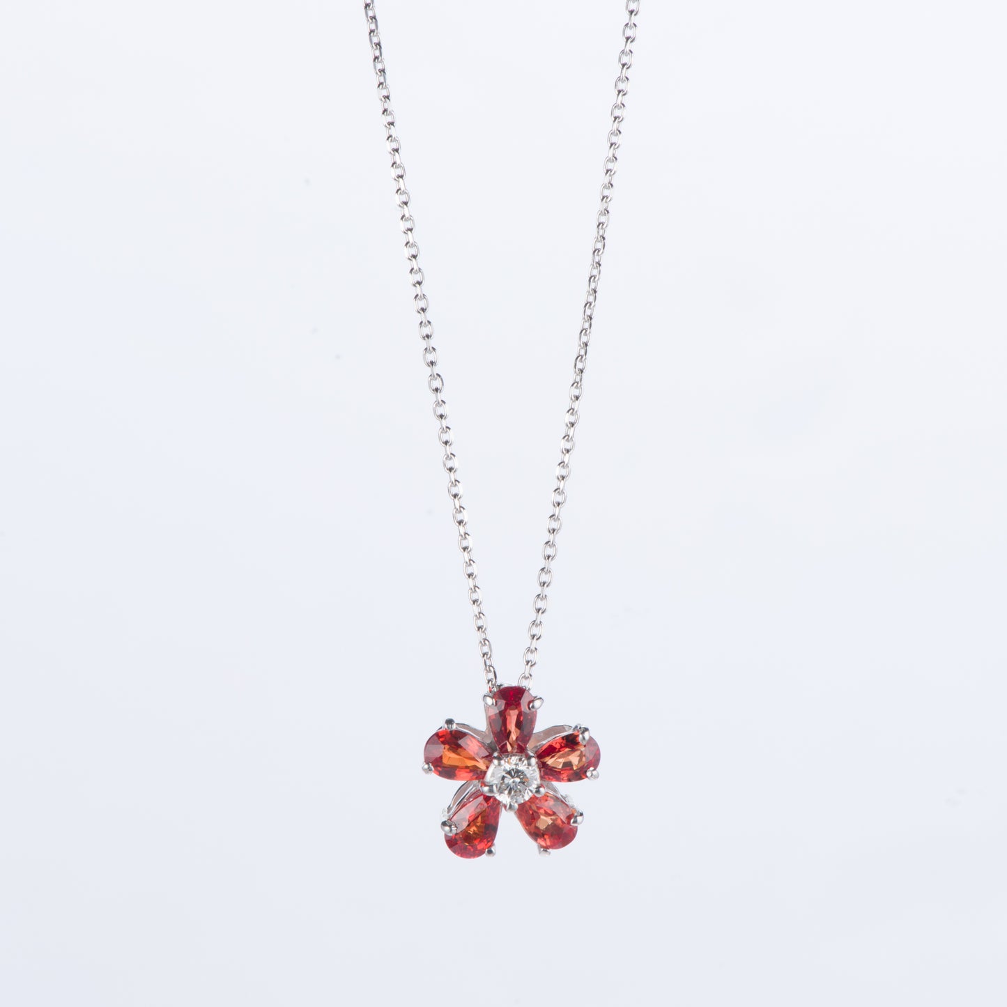 ホワイトゴールド製 ブルームオレンジサファイア OS1.41ct D0.11ct K18WG ダイヤモンドペンダントネックレス フラワー型