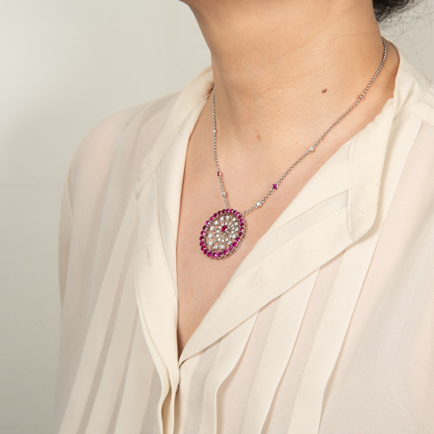 5.31ct ルビー プラチナ製ペンダント R:5.31ct D:1.66ct Pt950/850