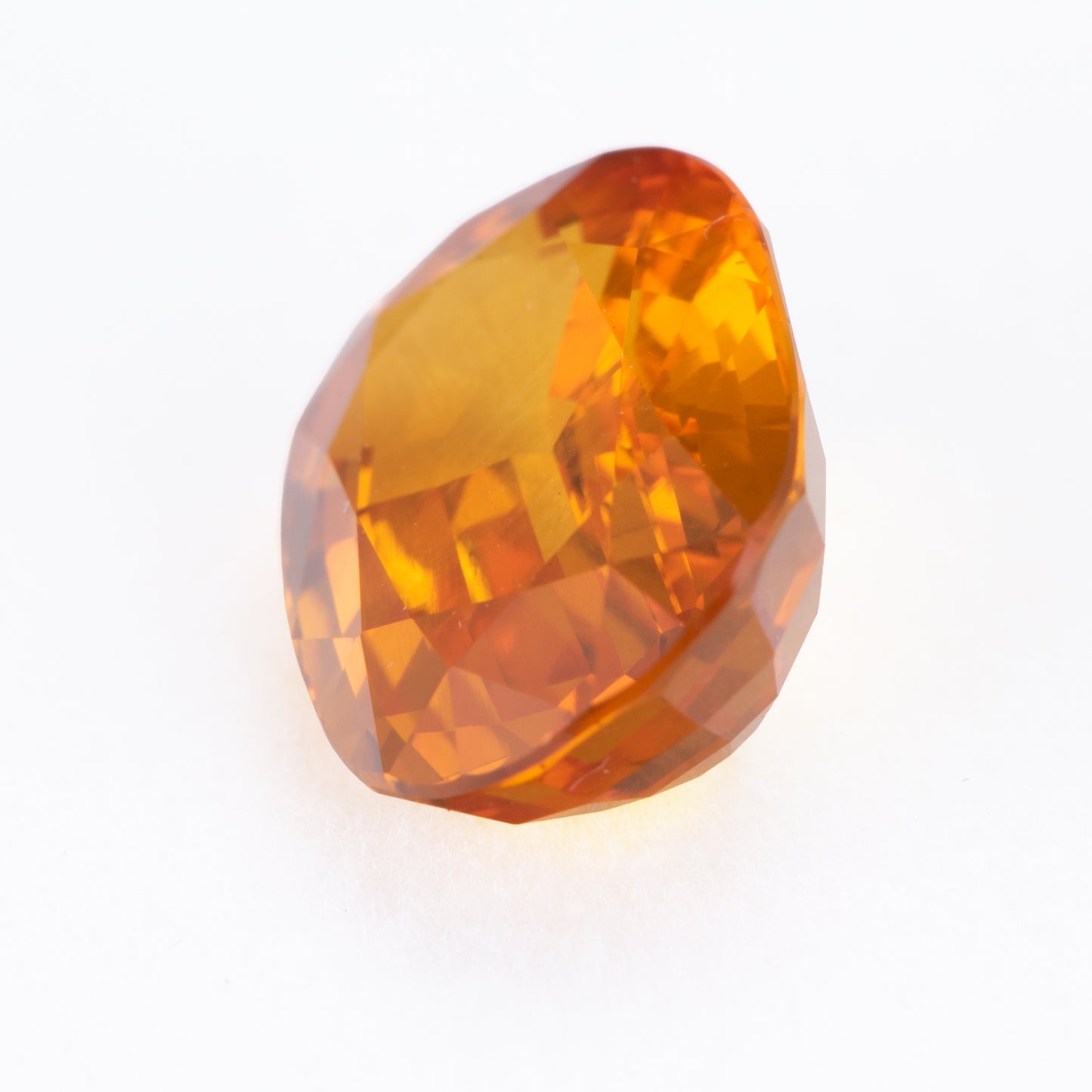4.34ct, オレンジサファイア オーバルシェイプ ルース, GIA