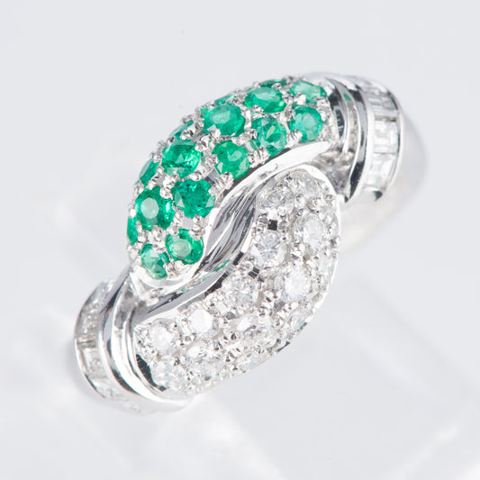 エメラルドxダイヤモンド プラチナリング E: 0.36 ct D: 0.64ct Pt900