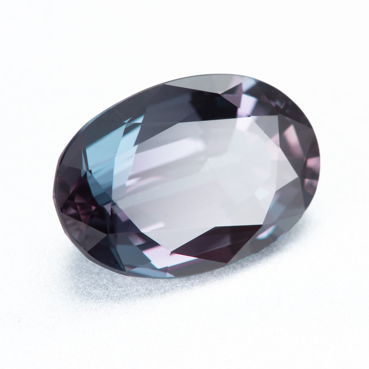 5.92ct アレキサンドライト オーバルシェイプ ルース, スリランカ産 GIAレポート付き